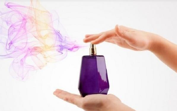 قیمت مناسب عطر اورجینال با رایحه عالی